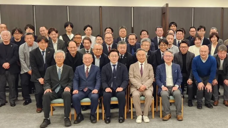 第６回全体会議開催集合写真